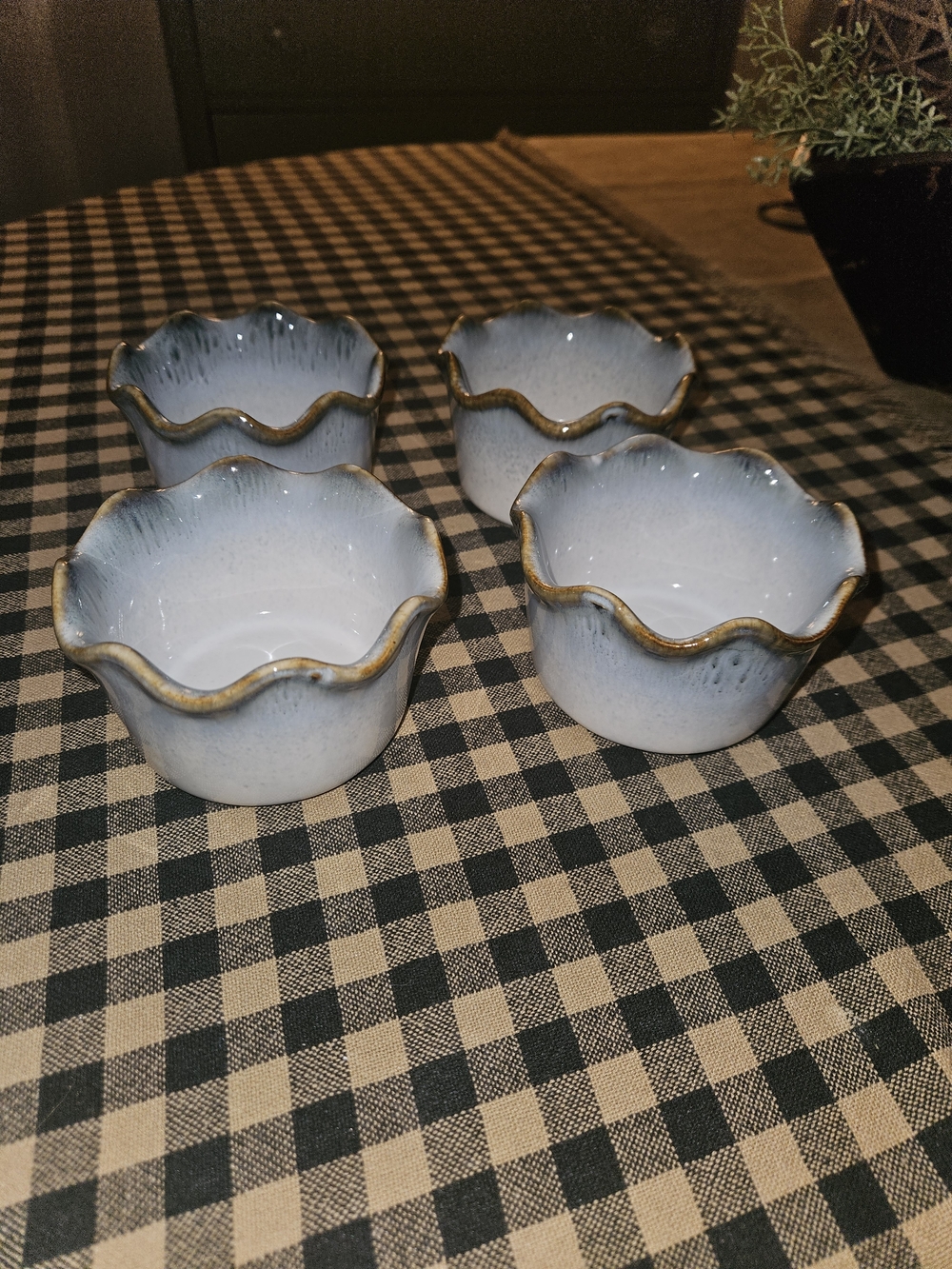Ceramic Scalloped Ramekins - Light Blue with Gold Trim (Set of 4)